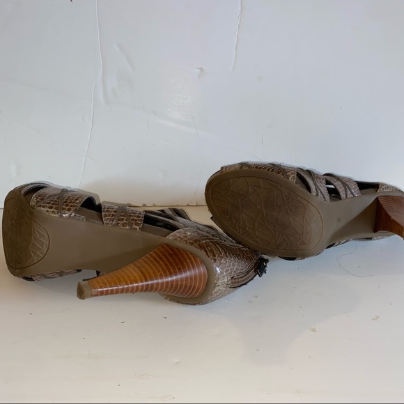 Kenneth Cole Reaction Peep Toe Bootie - Picture 9 of 9